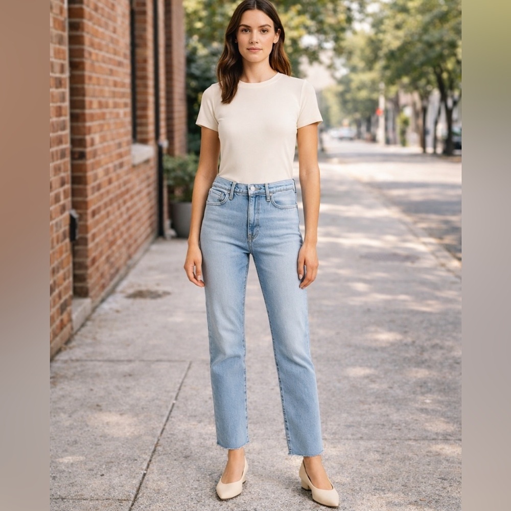 FRAME Le High Straight Jeans Light Wash Size 31